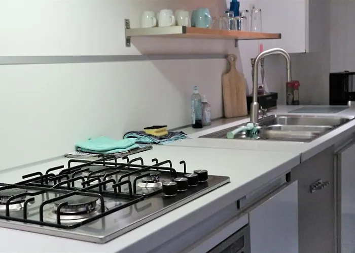 Living .... Mit Grossem Garten . Appartamento